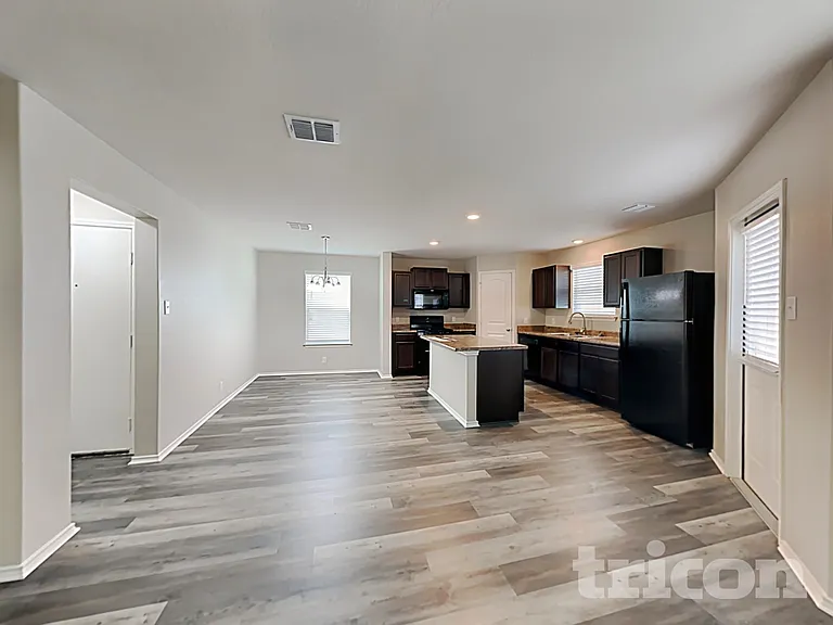 8233 Rocky Pebble — Photo 4