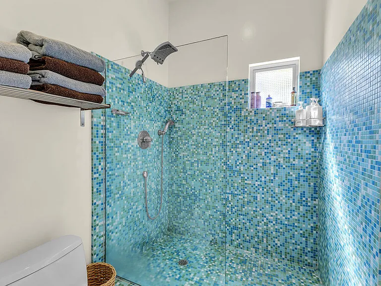 53945 Eisenhower Dr — Photo 29