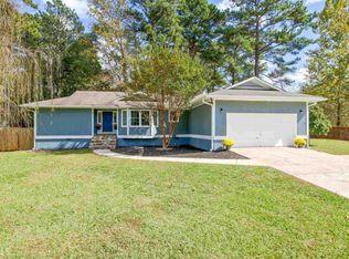 15 Aspen Lake Dr E, Newnan, GA 30263