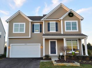 2060 English Turn Dr, Grove City, OH 43123