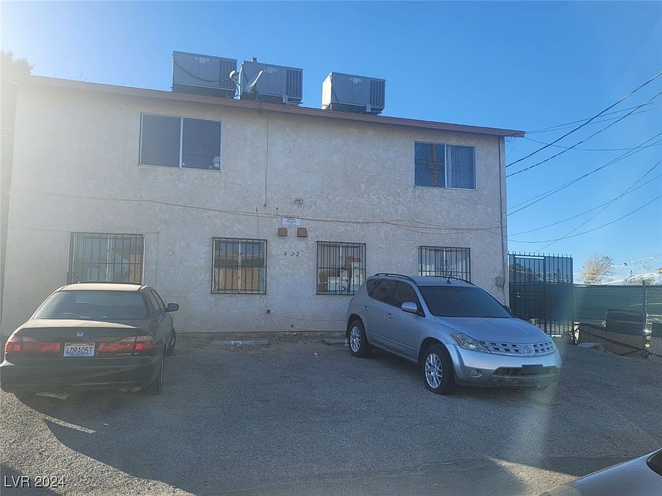 2nd image of 632 N 10th St