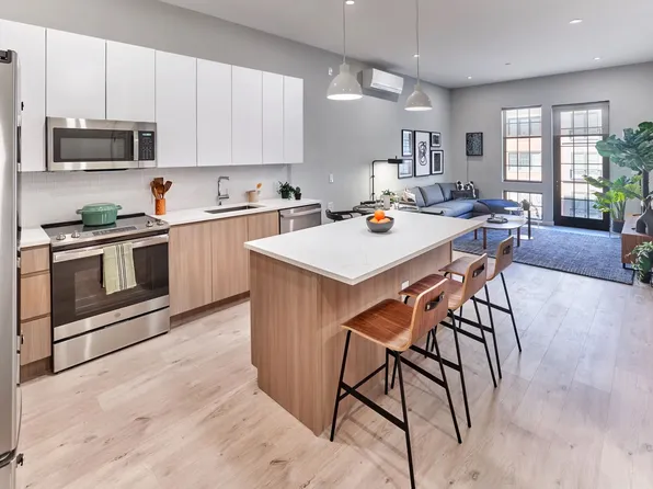 100 Crucible Dr, Harrison, NJ