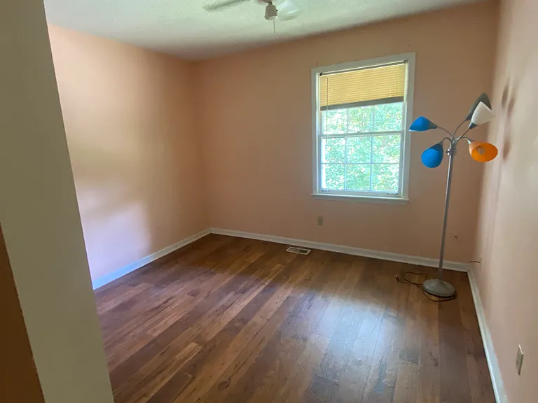1434 Al Seier Rd — Photo 8