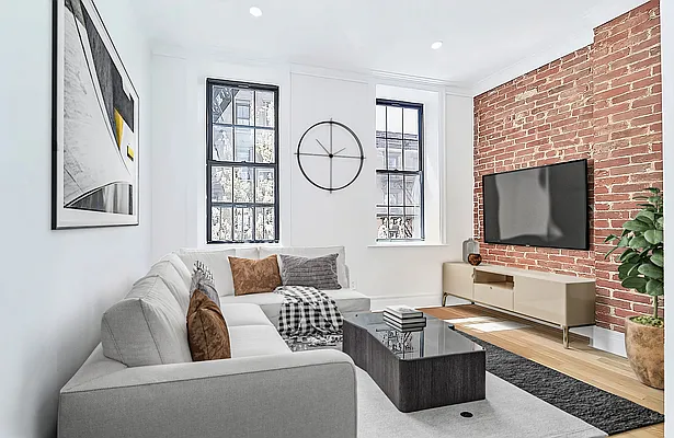 Rented by REAL New York | media 11