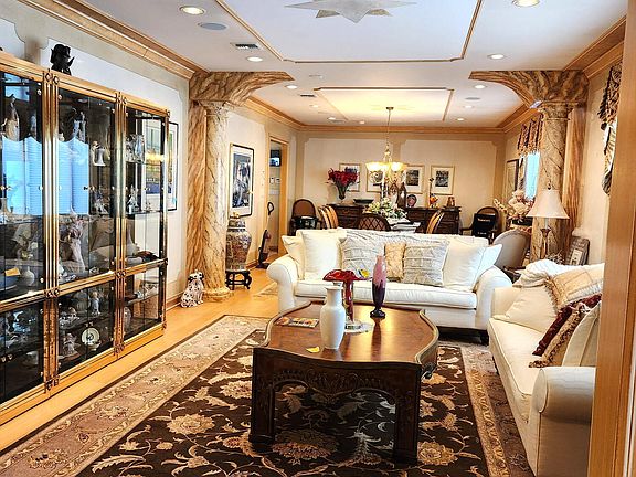 5th image of 258 Albourne Ave