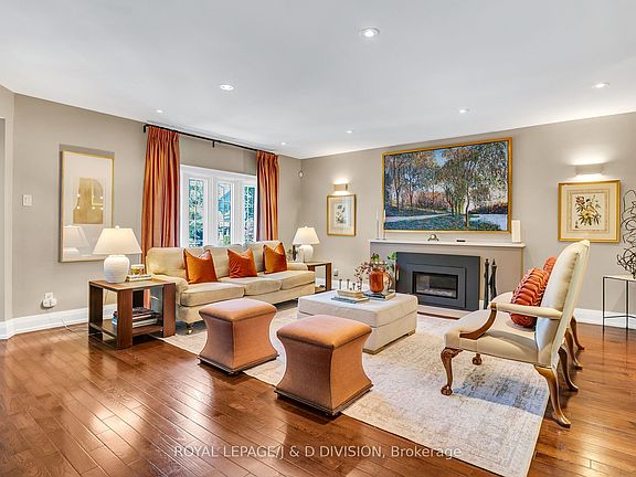 3rd image of 137 Highbourne Rd