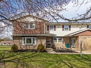 824 Red Oak Trl, Mansfield, OH 44904