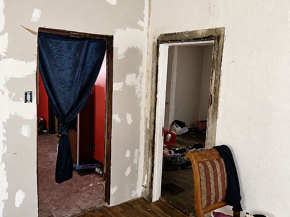 3rd image of 1279 Purcell Ave
