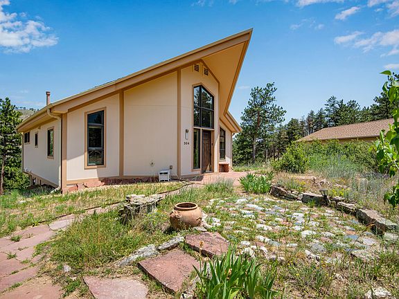 3rd image of 304 Camino Bosque