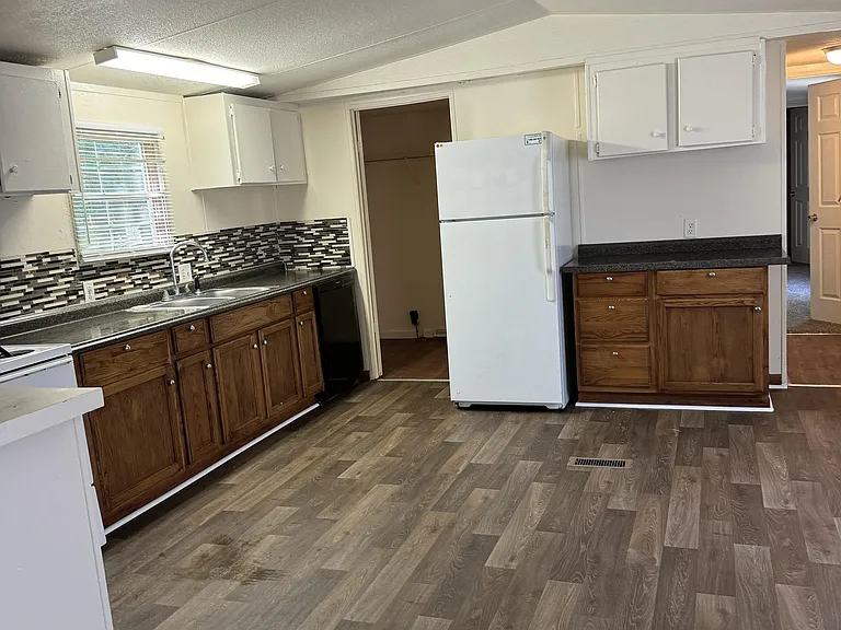 5900 N Ard Ln — Photo 2