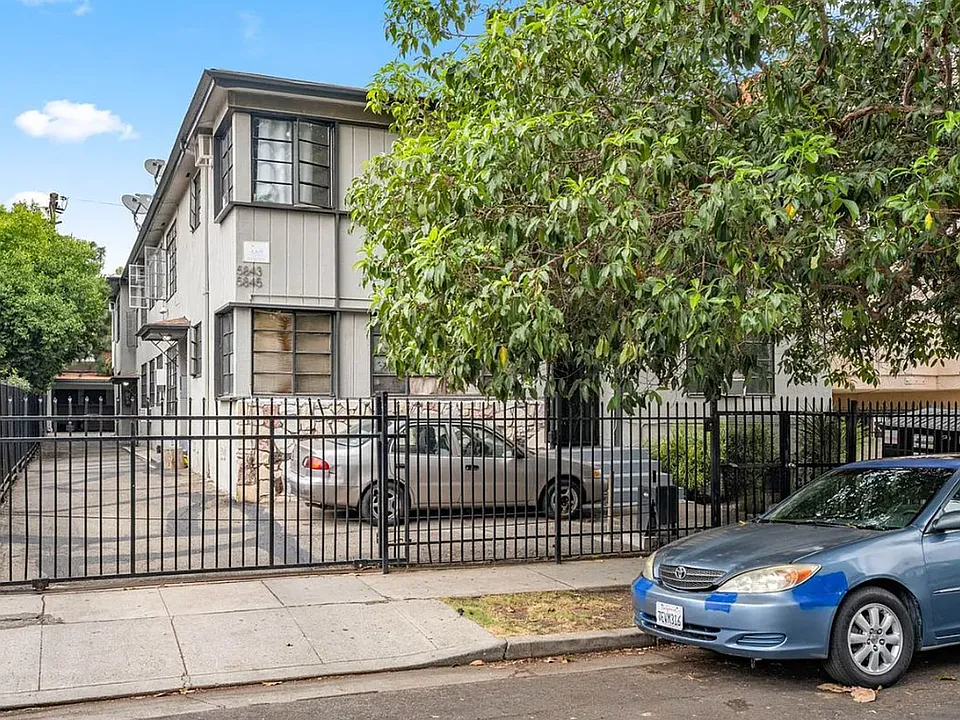 5845 Virginia Ave #2