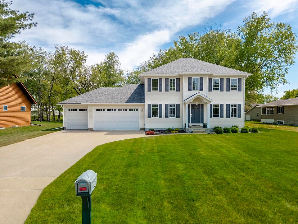 1st image of 506 Cedar Dr