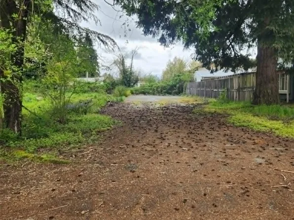 1316 W Main Street, Centralia, WA 98531