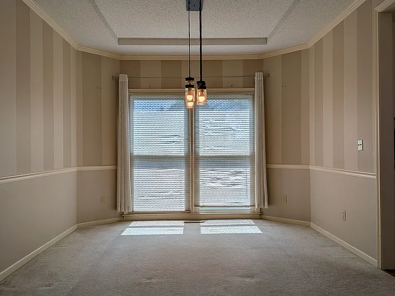 13115 Kessler St — Photo 15
