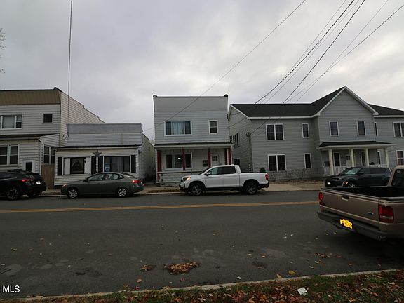4th image of 150 Bridge Avenue