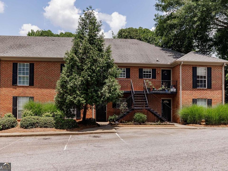 1st image of 1055 Baxter St APT 106