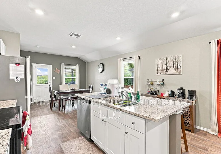 3107 Lindenwood Way — Photo 11