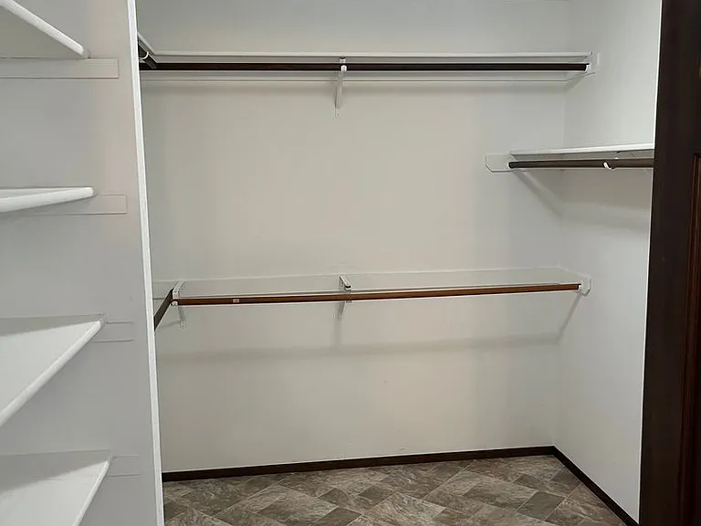 3045 Three Springs Ct — Photo 23