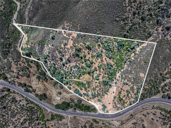 104 Mule Skinner Rd, Clearlake Oaks, CA 95423