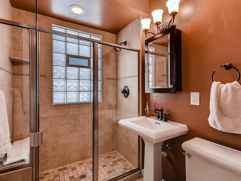 1251 S Gaylord St — Photo 11