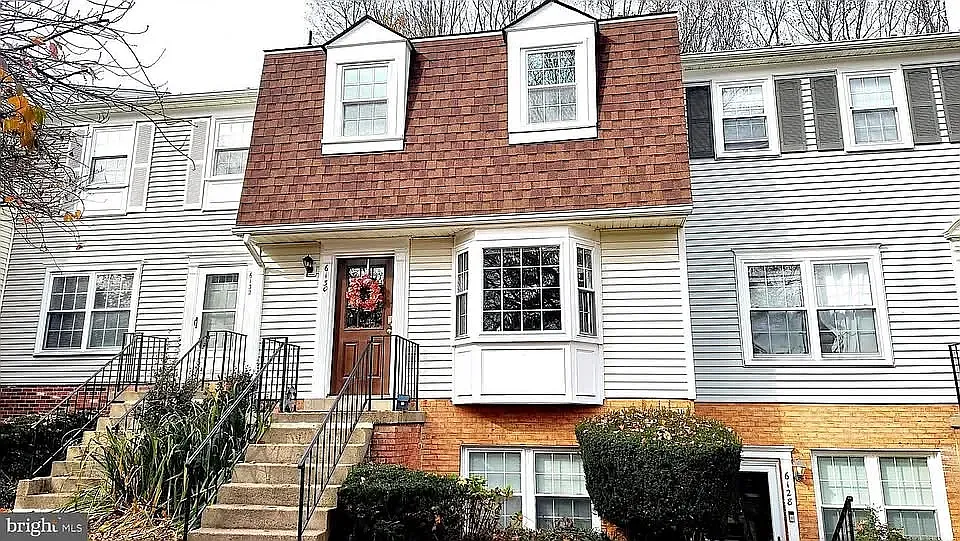3 bed, 1366 sqft, $3,195 — Photo 1