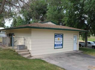 2513 Harney Dr, Rapid City, SD 57702