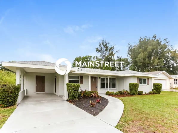 402 29th St E, Palmetto, FL 34221
