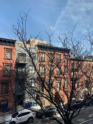 Rented by Avenue Real Estate | media 8