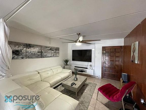 2nd image of 887 Calle Saint Frst #1101