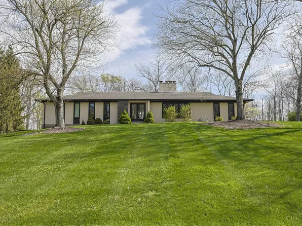 8120 N Clippinger Dr, Cincinnati, OH 45243
