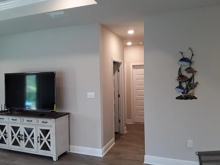 3817 Borman Ct — Photo 4