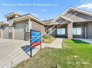 1204 N 7th St, Wolfforth, TX 79382