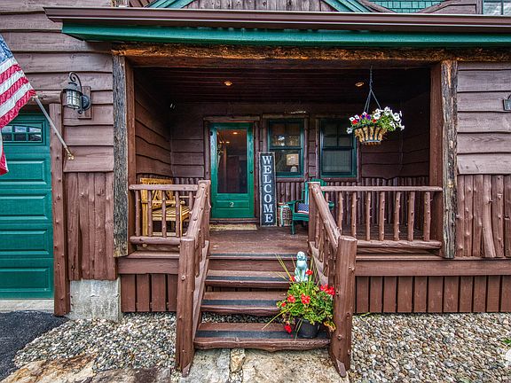 4th image of 12 Rustic Way Unit 2