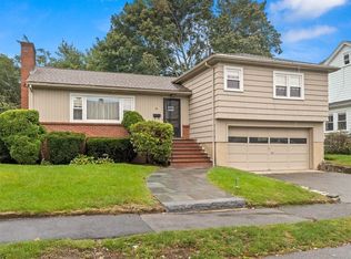 30 Auburndale Rd, Marblehead, MA 01945