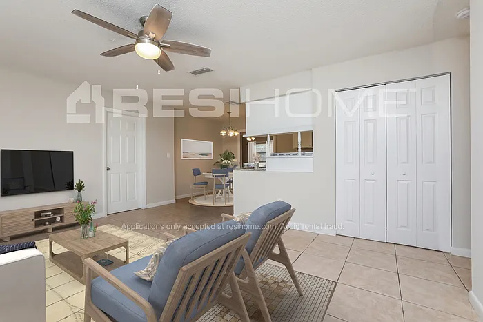 1201 Dale Dr — Photo 5