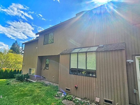 2nd image of 5590 Highland Dr