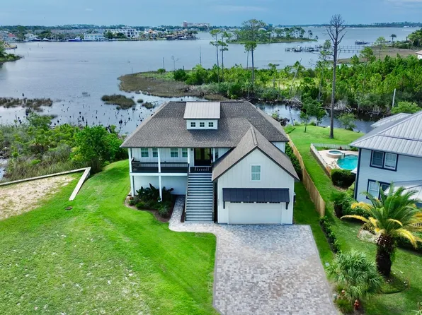 3207 Swordfish Dr, Panama City Beach, FL 32408