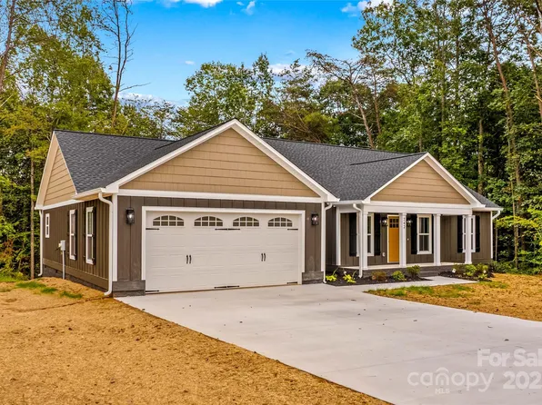 742 Whites Farm Rd, Statesville, NC 28625