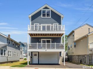 32 Deerfield Avenue, Milford, CT 06460
