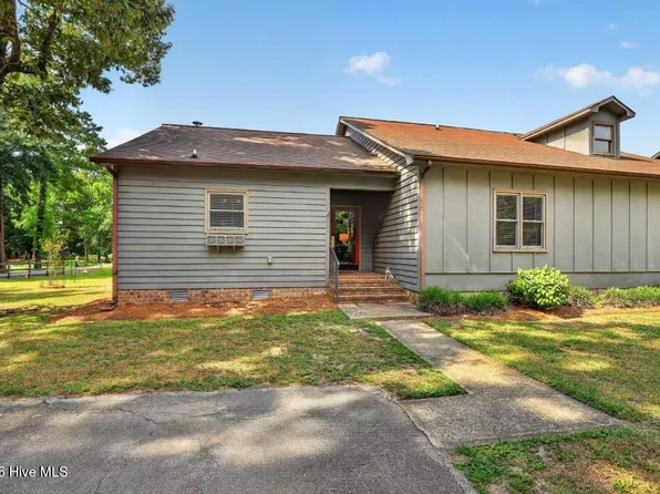 2906 Derby Drive, Kinston, NC 28504