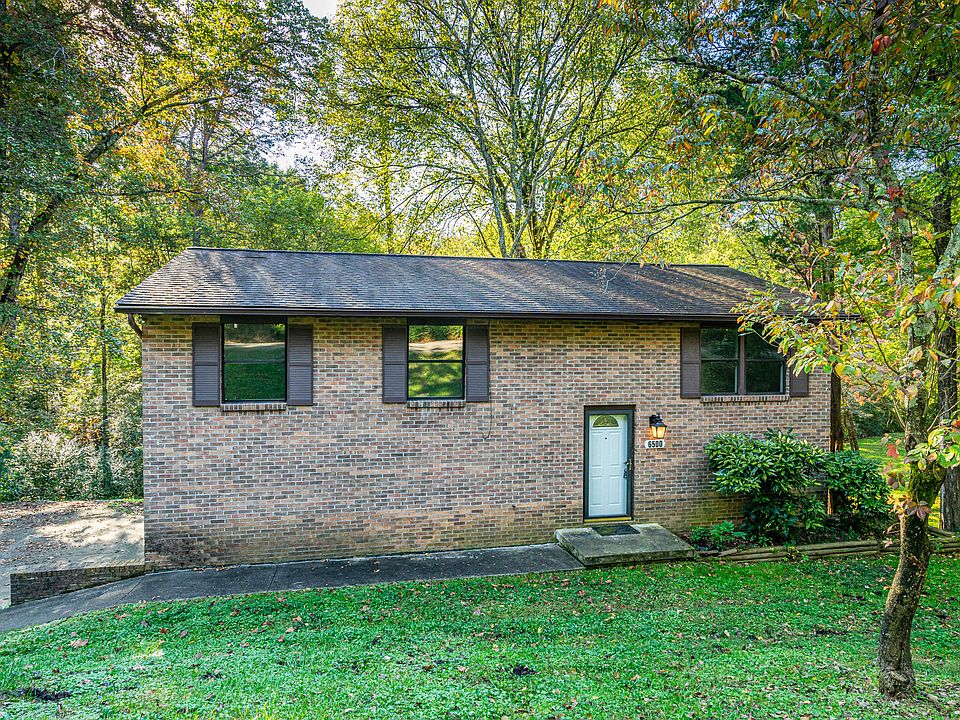 1st image of 6500 NW Creekhead Dr