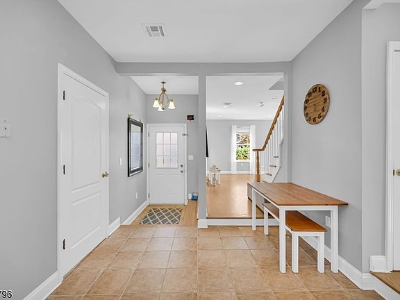 3rd image of 48 Main Ave