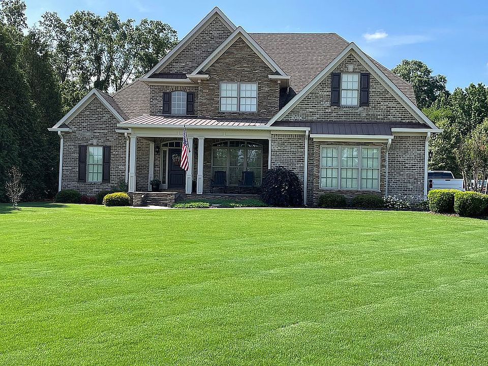 Beautiful 2 acre lot 