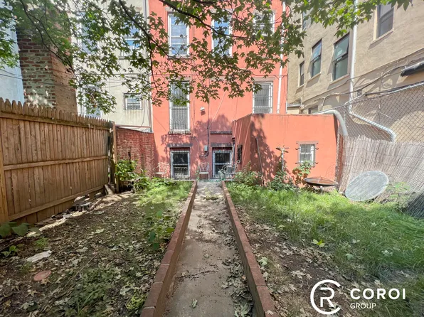 550 Saint Mark's Avenue image 1 of 11