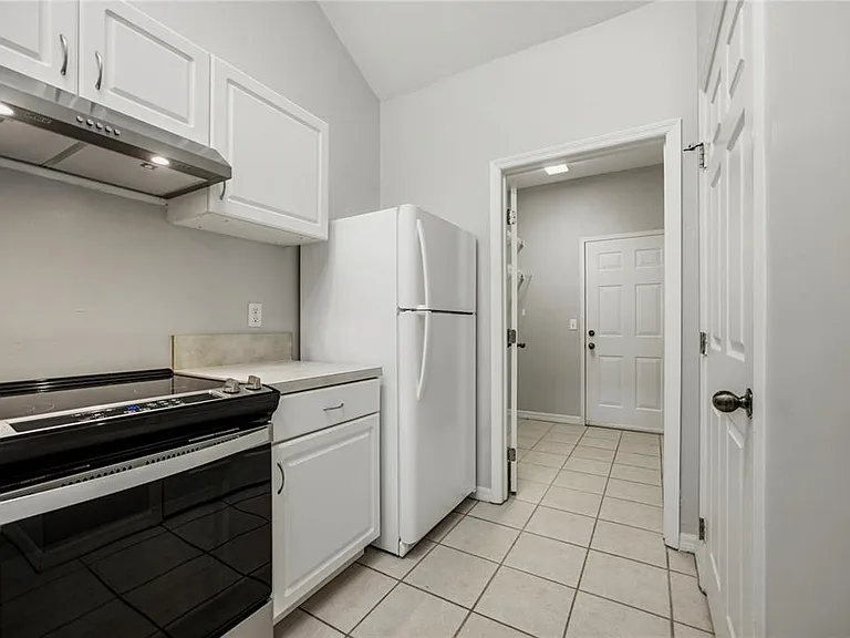 13200 W Newberry Rd #U117 — Photo 12