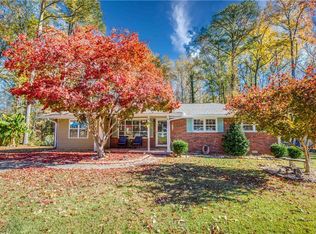 23 Woodland Rd, Auburn, GA 30011