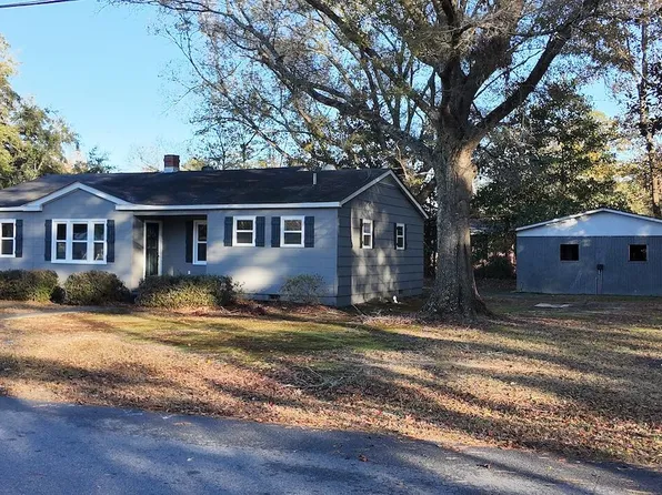 412 Live Oak St, Walterboro, SC 29488