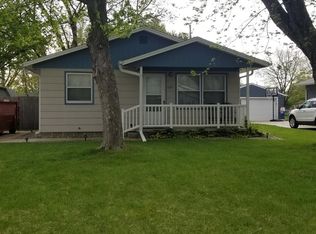 1911 Sheridan Ave, Grand Island, NE 68803