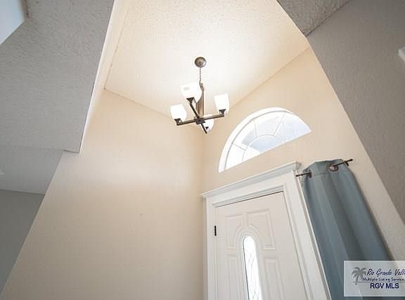 2nd image of 6129 Guadalupe River St