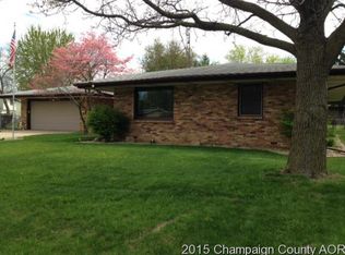 904 Oakcrest Dr, Rantoul, IL 61866